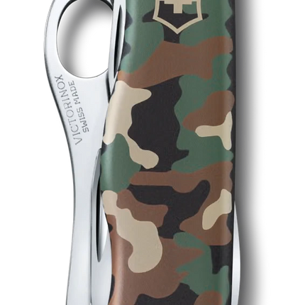 Victorinox Trailmaster Swiss Army Knife